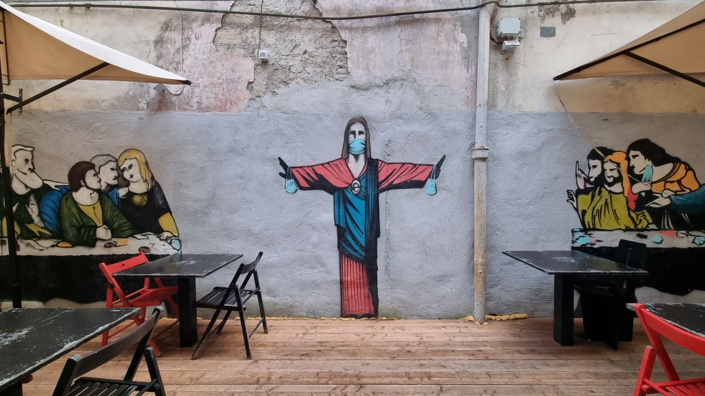 Joulusta loppiaiseen Etelä-Italiassa – ja lopulta paluu hillityn tyylikkääseen Keski-Eurooppaan